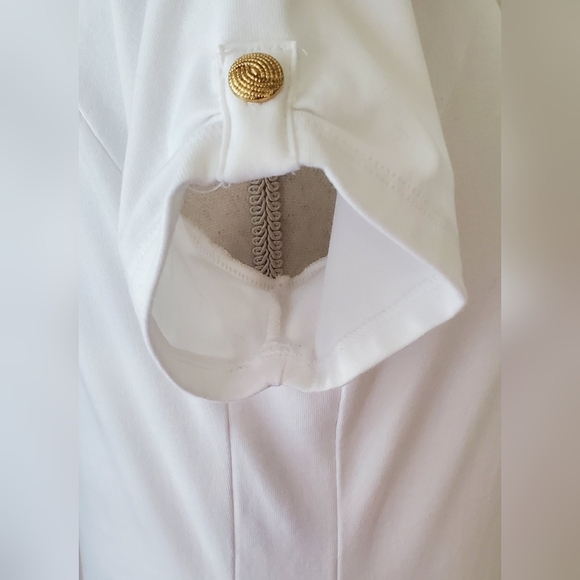 White House Black Market White Short Sleeve Boat Neck Top Button Details Size M - Picture 3 of 7